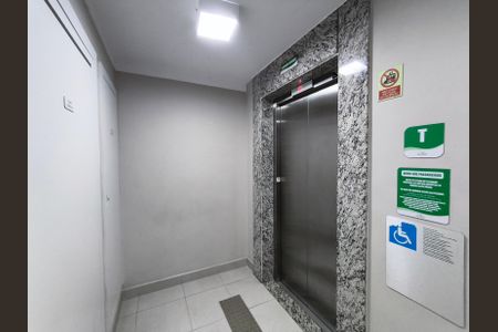 Apartamento para alugar com 40m², 2 quartos e sem vaga Apartamento para alugar com 40m², 2 quartos e sem vagaElevadores