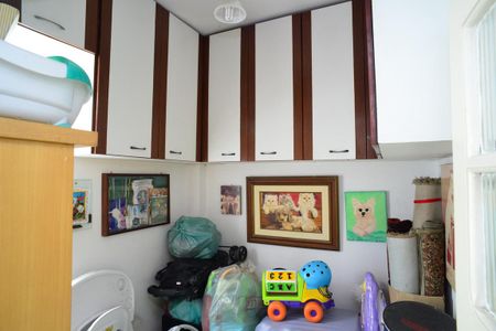 Apartamento para alugar com 145m², 3 quartos e 2 vagas Apartamento para alugar com 145m², 3 quartos e 2 vagasQuarto de Serviço