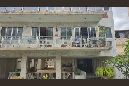 Apartamento para alugar com 145m², 3 quartos e 2 vagas Apartamento para alugar com 145m², 3 quartos e 2 vagasPlaca Instalada