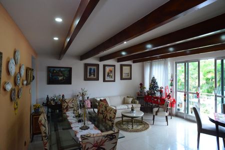 Sala de apartamento para alugar com 3 quartos, 145m² em Barra da Tijuca, Rio de Janeiro