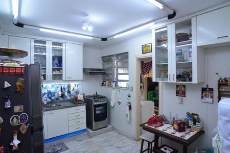 Apartamento para alugar com 145m², 3 quartos e 2 vagas Apartamento para alugar com 145m², 3 quartos e 2 vagasCozinha