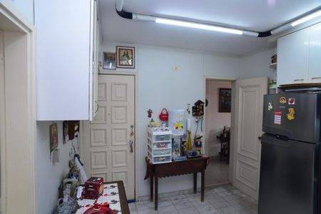 Apartamento para alugar com 145m², 3 quartos e 2 vagas Apartamento para alugar com 145m², 3 quartos e 2 vagasCozinha