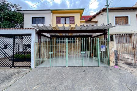 Casa para alugar com 170m², 3 quartos e 2 vagasFachada - Plaquinha