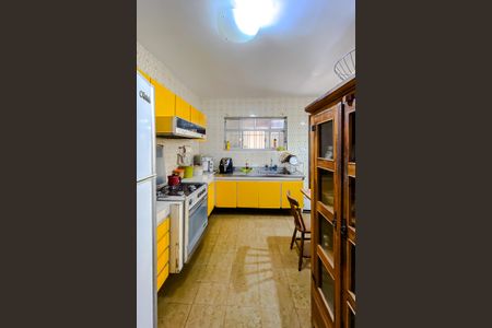 Casa para alugar com 170m², 3 quartos e 2 vagasCozinha