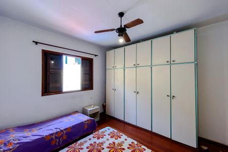 Casa para alugar com 170m², 3 quartos e 2 vagasQuarto 1