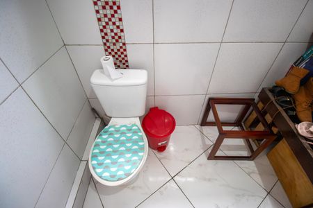 Casa à venda com 144m², 3 quartos e 1 vagaBanheiro 2