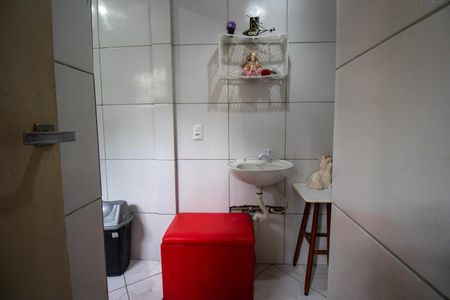 Casa à venda com 144m², 3 quartos e 1 vagaBanheiro 2