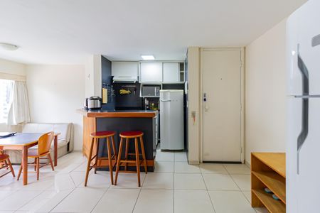 Apartamento para alugar com 49m², 1 quarto e 1 vagaSala/Cozinha