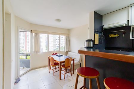Sala de apartamento para alugar com 1 quarto, 49m² em Brooklin Novo, São Paulo