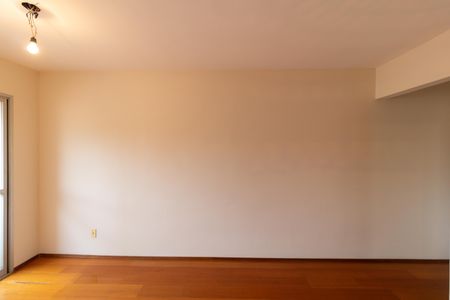 Apartamento para alugar com 85m², 3 quartos e 1 vaga Apartamento para alugar com 85m², 3 quartos e 1 vagaSalas