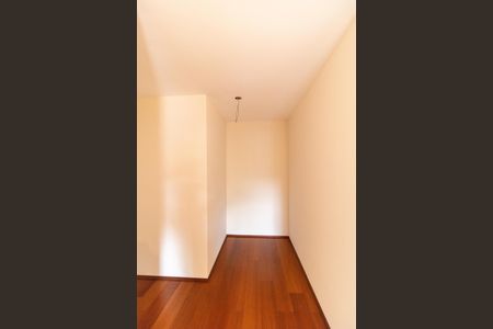 Apartamento para alugar com 85m², 3 quartos e 1 vaga Apartamento para alugar com 85m², 3 quartos e 1 vagaSuíte