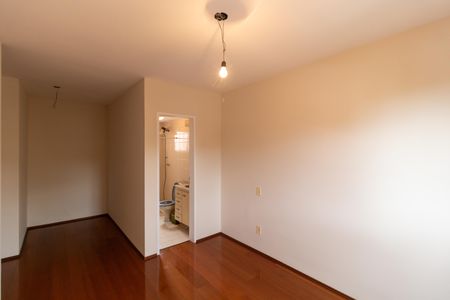 Apartamento para alugar com 85m², 3 quartos e 1 vaga Apartamento para alugar com 85m², 3 quartos e 1 vagaSuíte