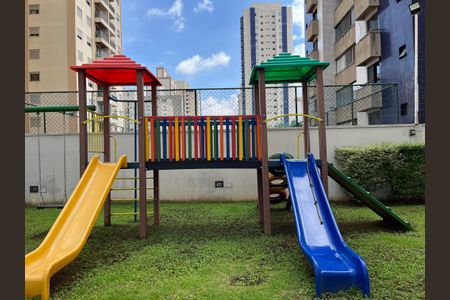 Apartamento para alugar com 55m², 2 quartos e 1 vagaplay