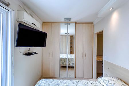 Apartamento à venda com 160m², 3 quartos e 2 vagasSuíte 1