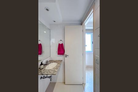 Apartamento à venda com 160m², 3 quartos e 2 vagasBanheiro da Suíte 2