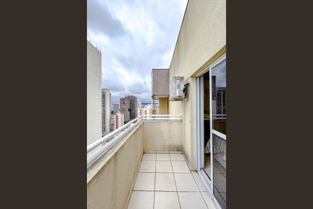 Apartamento à venda com 160m², 3 quartos e 2 vagasVaranda da Suíte 1