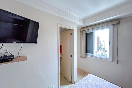 Apartamento à venda com 160m², 3 quartos e 2 vagasSuíte 2