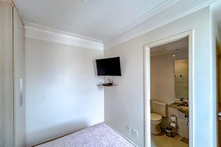 Apartamento à venda com 160m², 3 quartos e 2 vagasSuíte 2