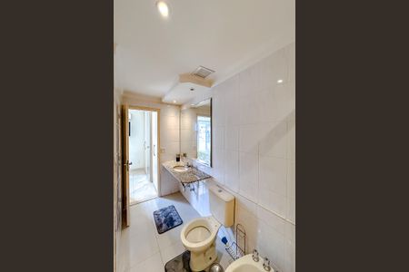 Apartamento à venda com 160m², 3 quartos e 2 vagasBanheiro da Suíte 1