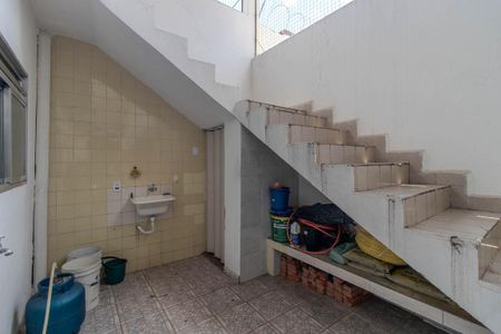 Casa à venda com 285m², 4 quartos e 2 vagasÁrea de Serviço
