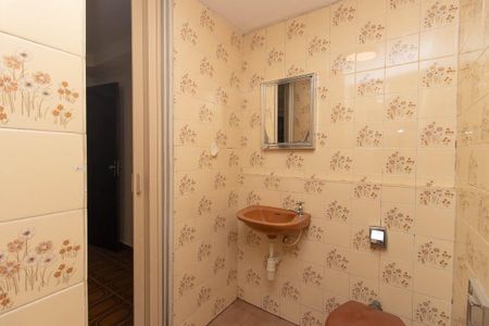 Casa à venda com 285m², 4 quartos e 2 vagasBanheiro da Suíte 1