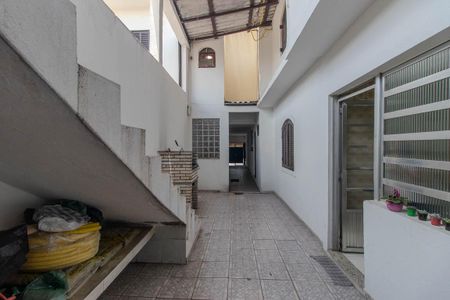 Casa à venda com 285m², 4 quartos e 2 vagasQuintal