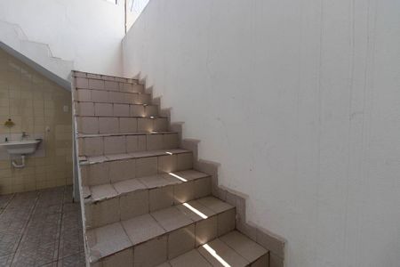 Casa à venda com 285m², 4 quartos e 2 vagasEscada Externa