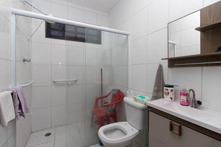 Banheiro Social de casa à venda com 4 quartos, 285m² em Vila Nelson, São Paulo