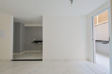 Sala de apartamento à venda com 2 quartos, 80m² em Boa Vista, Belo Horizonte