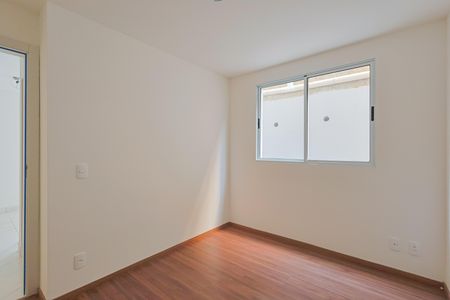 Apartamento à venda com 80m², 2 quartos e 2 vagasSuíte