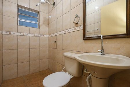 Banheiro de casa para alugar com 1 quarto, 80m² em Jardim Boa Vista (zona Oeste), São Paulo