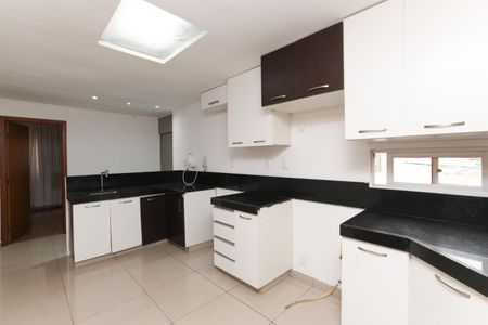 Casa para alugar com 145m², 3 quartos e 3 vagas