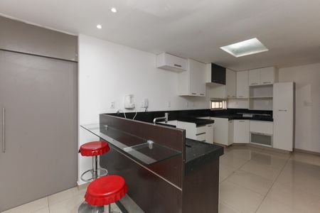 Casa para alugar com 145m², 3 quartos e 3 vagas