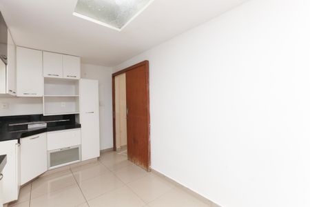 Casa para alugar com 145m², 3 quartos e 3 vagas
