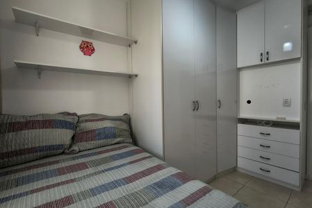 Apartamento à venda com 75m², 2 quartos e 1 vagaQuarto 2 - Armários