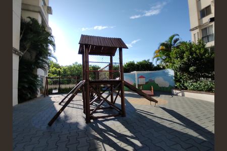 Apartamento à venda com 75m², 2 quartos e 1 vagaÁrea comum - Playground