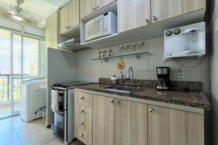 Apartamento à venda com 75m², 2 quartos e 1 vagaCozinha - Armários