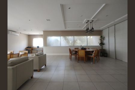 Apartamento à venda com 75m², 2 quartos e 1 vagaÁrea gourmet