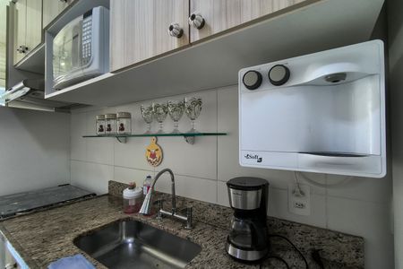 Apartamento à venda com 75m², 2 quartos e 1 vagaCozinha - Armários