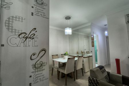 Sala de apartamento à venda com 2 quartos, 75m² em Barra Olímpica, Rio de Janeiro