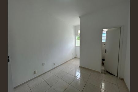Apartamento à venda com 37m², 1 quarto e sem vagaQuarto