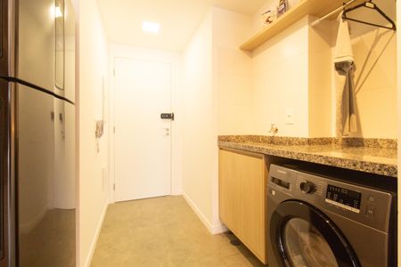 Studio à venda com 38m², 1 quarto e sem vaga Studio à venda com 38m², 1 quarto e sem vagaCozinha