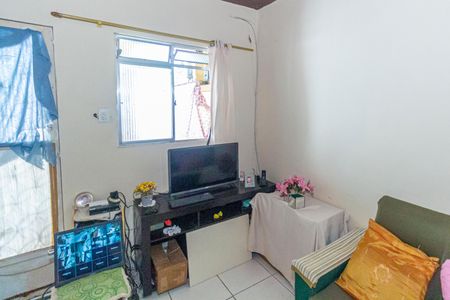 Sala de casa para alugar com 1 quarto, 80m² em Bento Ribeiro, Rio de Janeiro