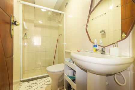 Apartamento para alugar com 62m², 2 quartos e sem vagaBanheiro