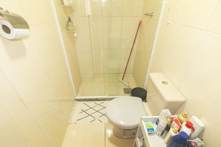 Apartamento para alugar com 62m², 2 quartos e sem vagaBanheiro