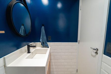 Apartamento à venda com 65m², 2 quartos e 1 vagaBanheiro Social