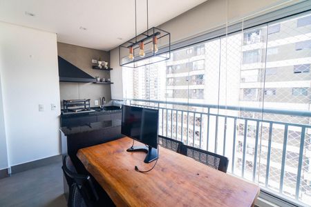 Sacada da Sala de apartamento à venda com 2 quartos, 65m² em Jardim Prudência, São Paulo