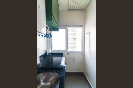 Apartamento à venda com 65m², 2 quartos e 1 vagaÁrea de Serviço