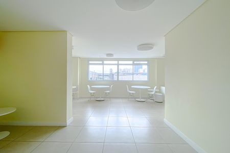 Studio para alugar com 31m², 1 quarto e 1 vaga Studio para alugar com 31m², 1 quarto e 1 vagaÁrea comum