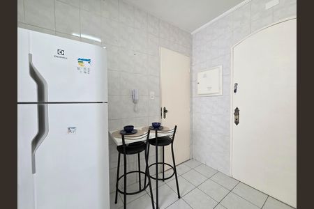 Apartamento à venda com 70m², 2 quartos e 2 vagas Apartamento à venda com 70m², 2 quartos e 2 vagasCozinha